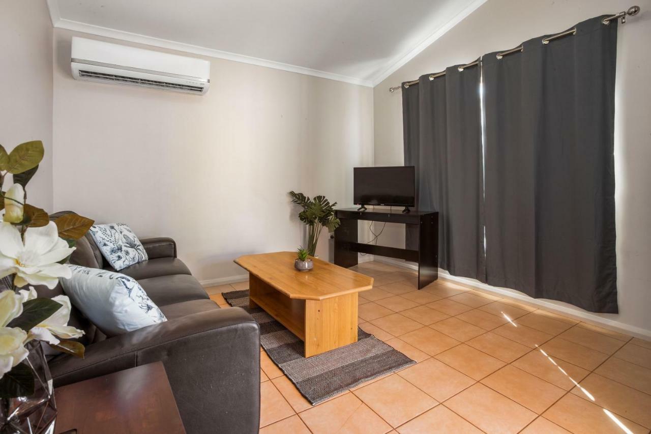 Aaok Karratha Caravan Park Ngoại thất bức ảnh