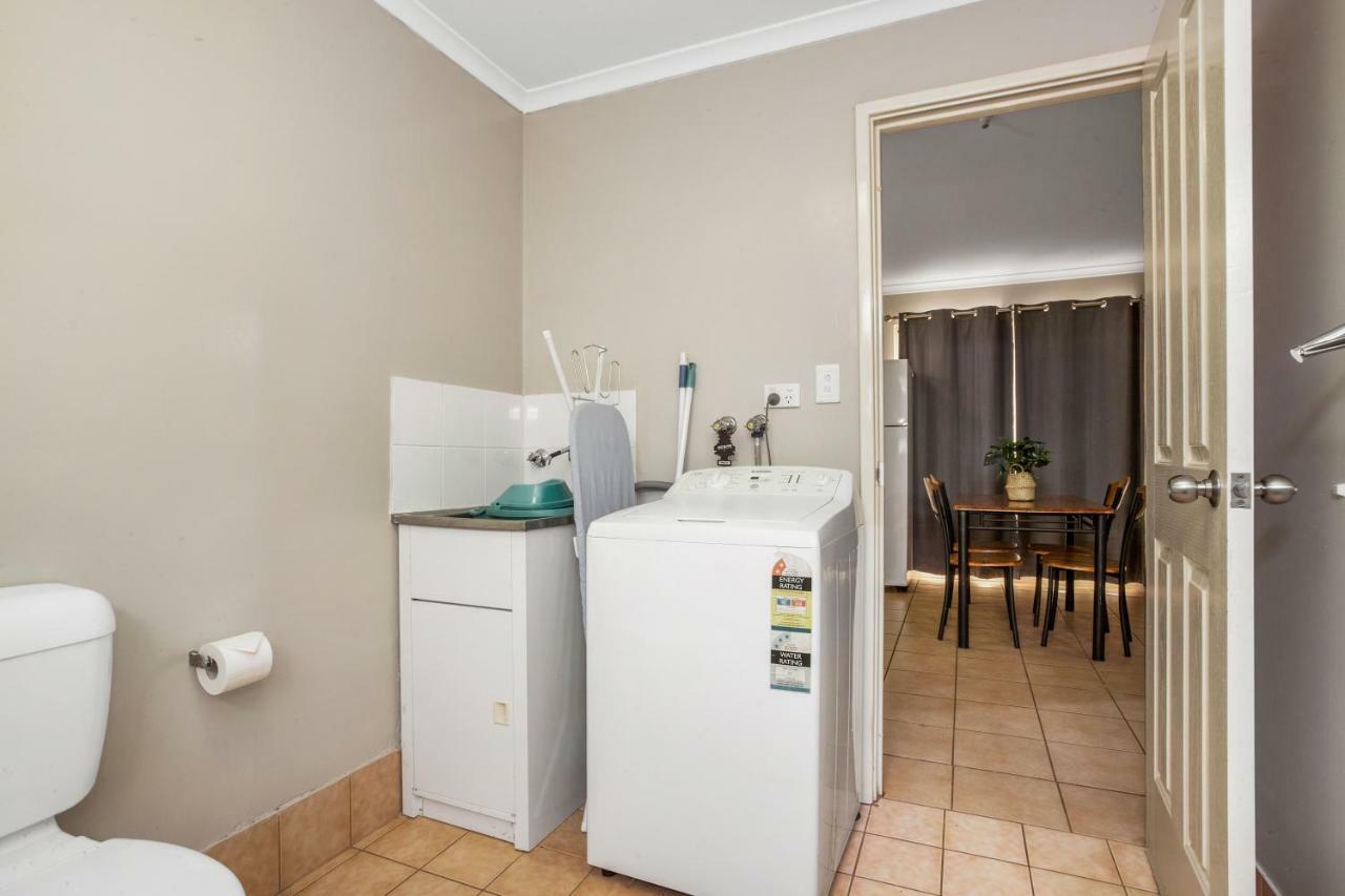 Aaok Karratha Caravan Park Ngoại thất bức ảnh